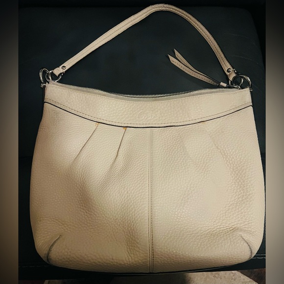 Coach Handbags - Coach Cream Leather Shoulder Bag